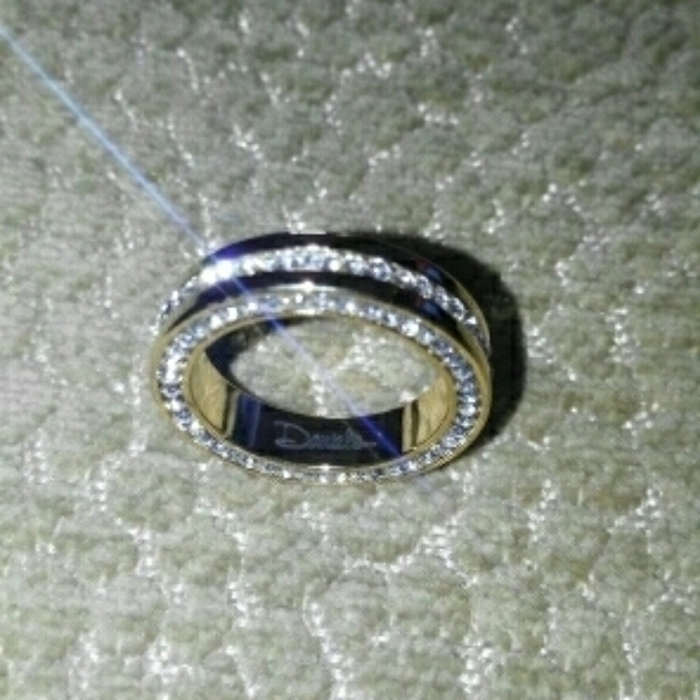 14k White Gold Diamond Eternity Wedding Band Ring - Picture 3 of 6